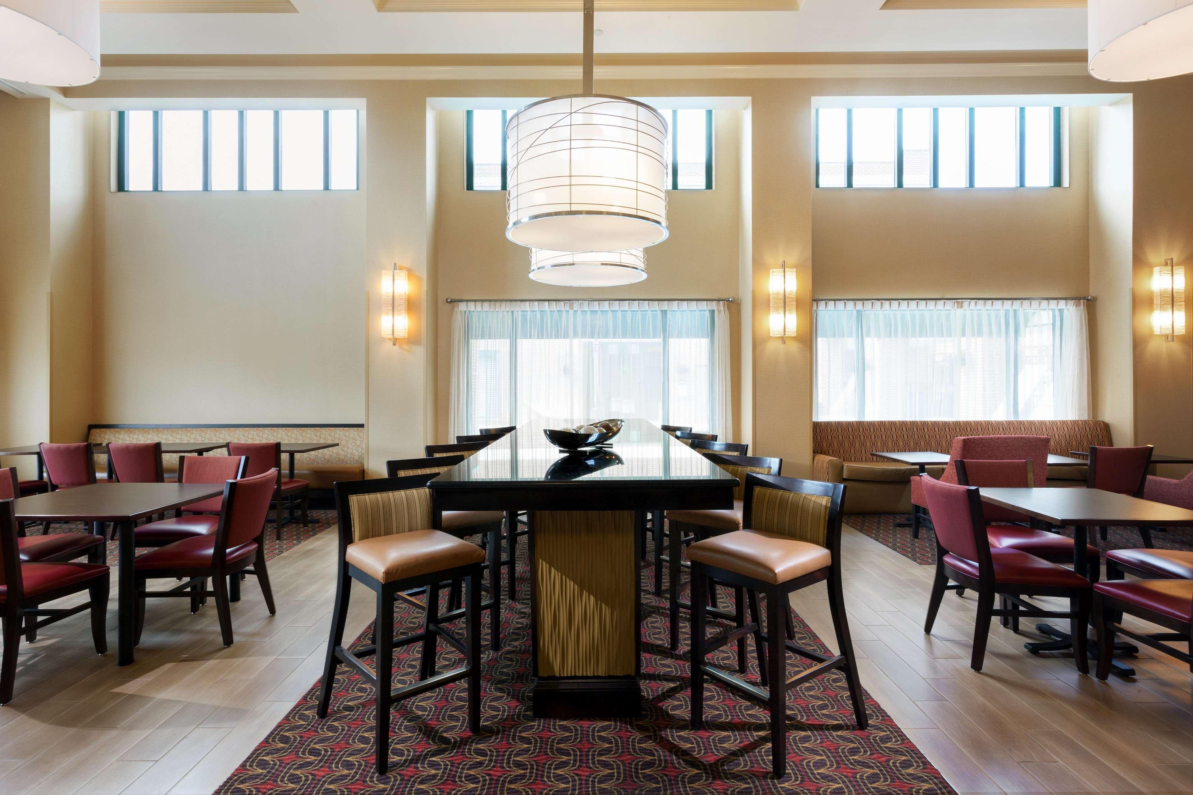 Hampton Inn & Suites Tampa Ybor City Downtown Exteriör bild