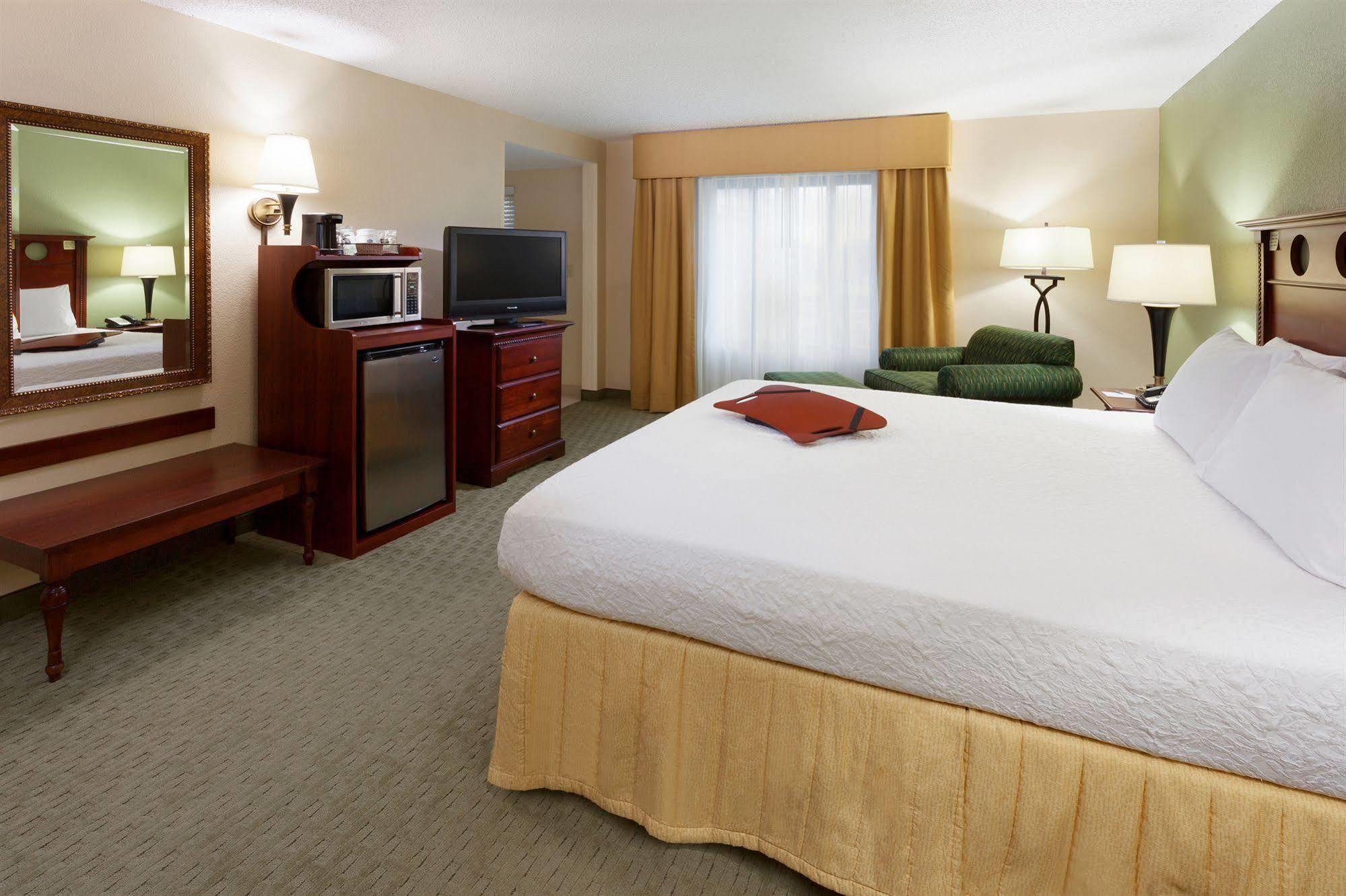 Hampton Inn & Suites Tampa Ybor City Downtown Exteriör bild